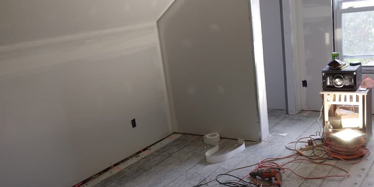 Flex Drywall Repair: Crafting Perfection in Every Wall