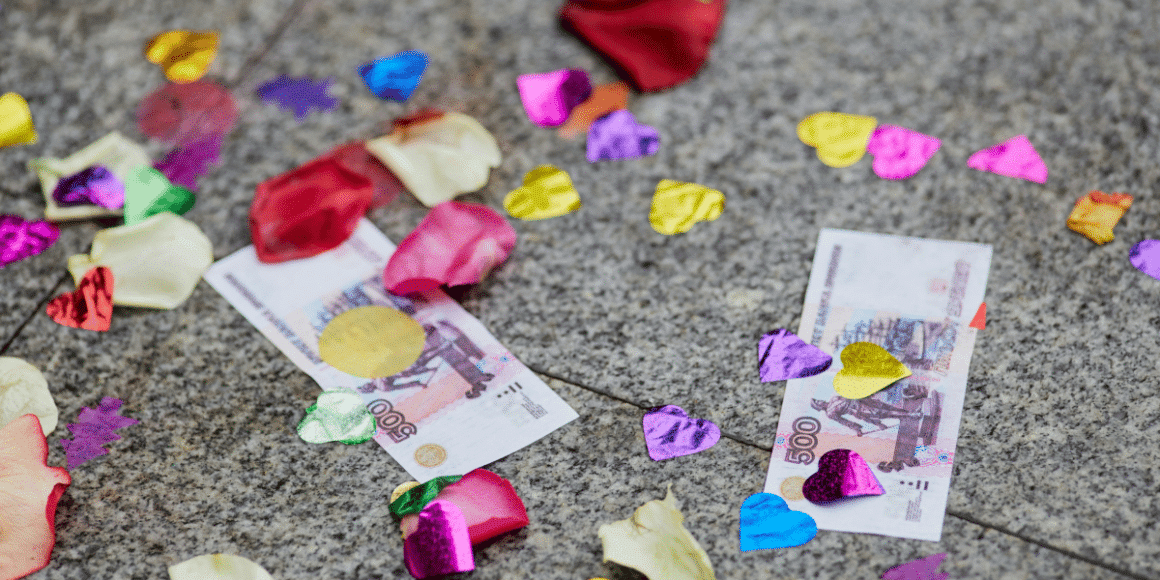 Is Cash the Ultimate Wedding Gift? A Look at New York Couples' Trending Preference