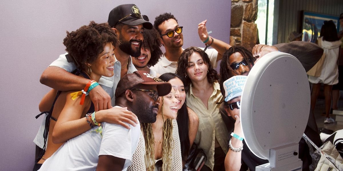 Lucky Shots: Elevate Your New York Event with Exceptional Photo Booth Rentals