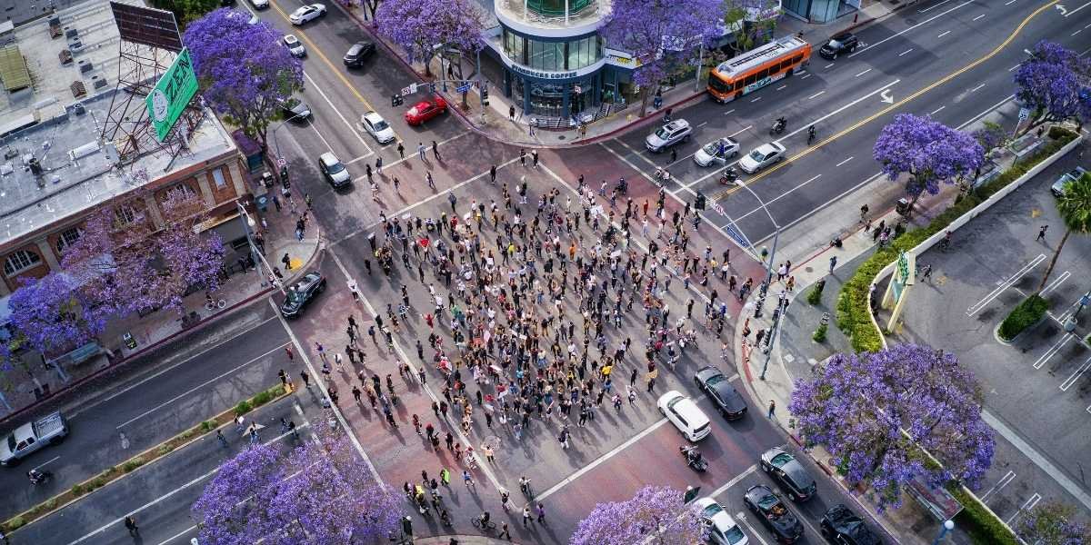 How Flash Mobs Transformed NYC's Public Spaces
