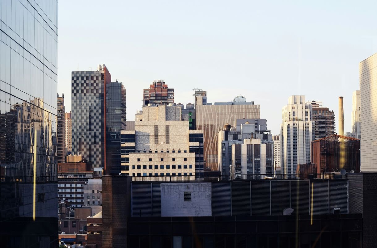 New York's Urban Architecture Gets a Metal Makeover: How Modern Materials Are Reshaping the City's Skyline