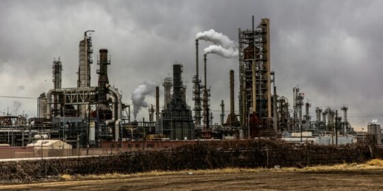 Mapping the Future of Oil & Gas Technical and Market Challenges in an Evolving Global Energy Landscape