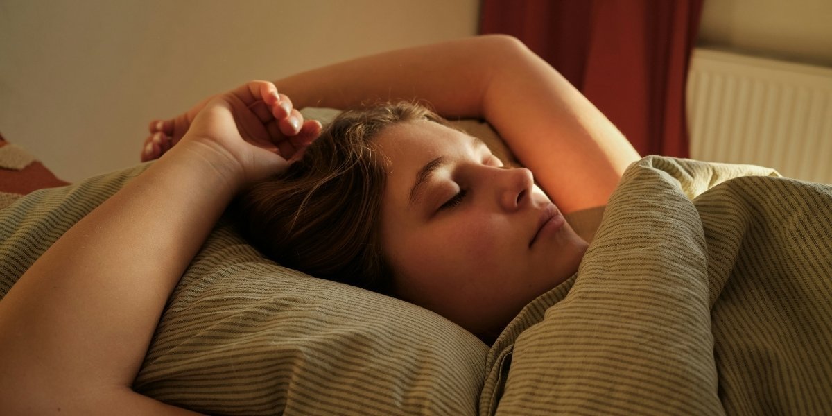 The Science of Deep Sleep: Natural Ways to Enhance Sleep Quality