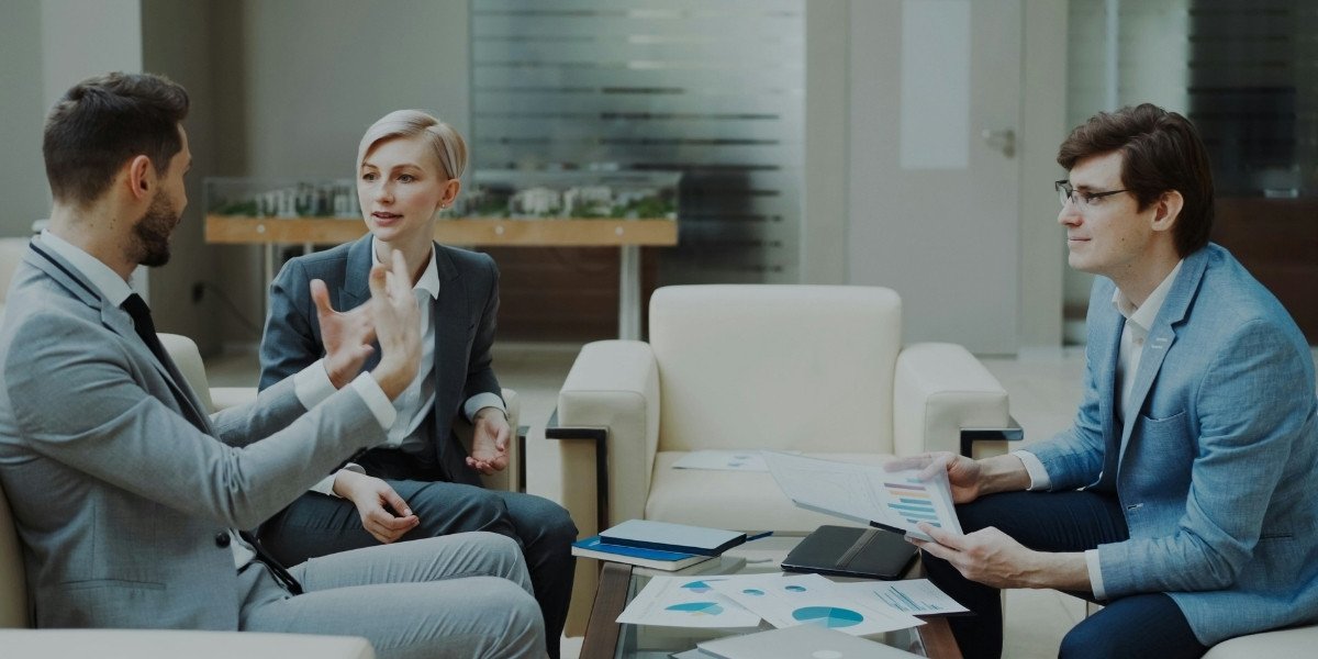Crucial Conversations: Turn High-Stakes Talk Into Winning Outcomes