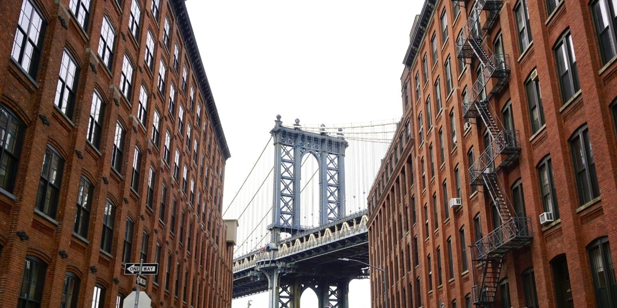 Manhattan to The Bronx: How a $500M Holiday Surge is Powering NYC Small Businesses