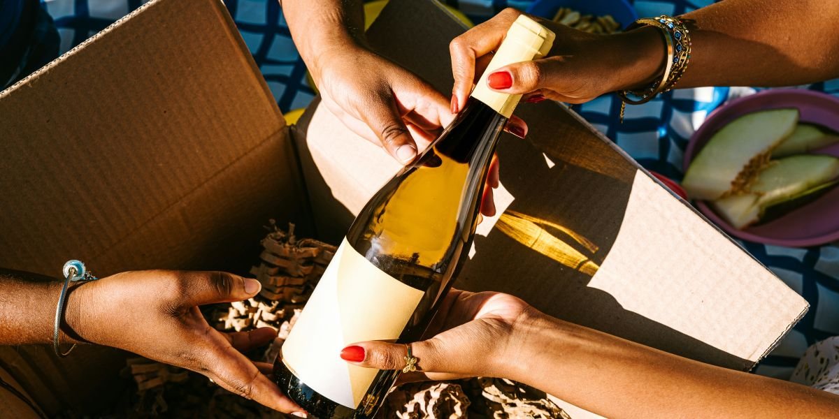 How to Identify the Ideal Gift Baskets for Corporate and Personal Events