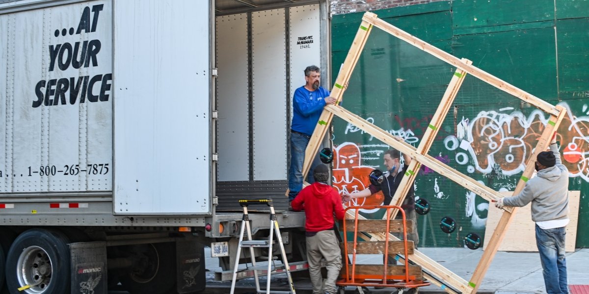 What to Expect When Hiring Movers in New Jersey