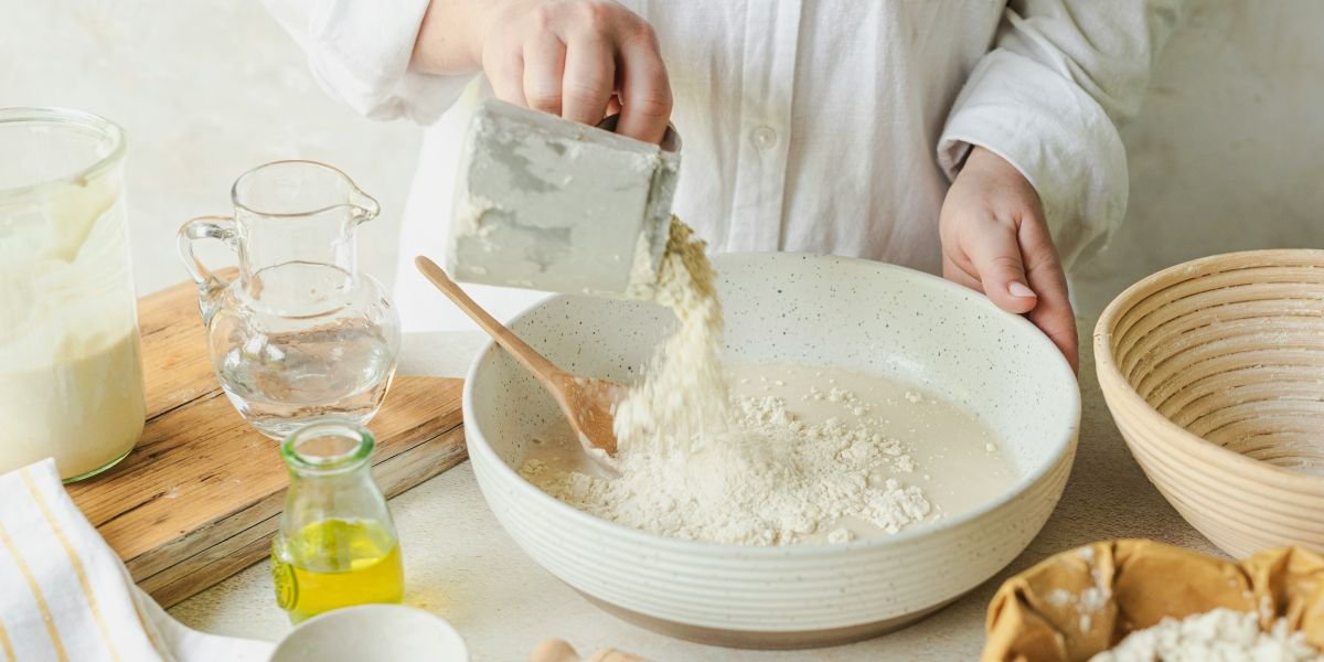 Structure Before Flavor: Isabella Ganas Discusses Dough and Cake Techniques