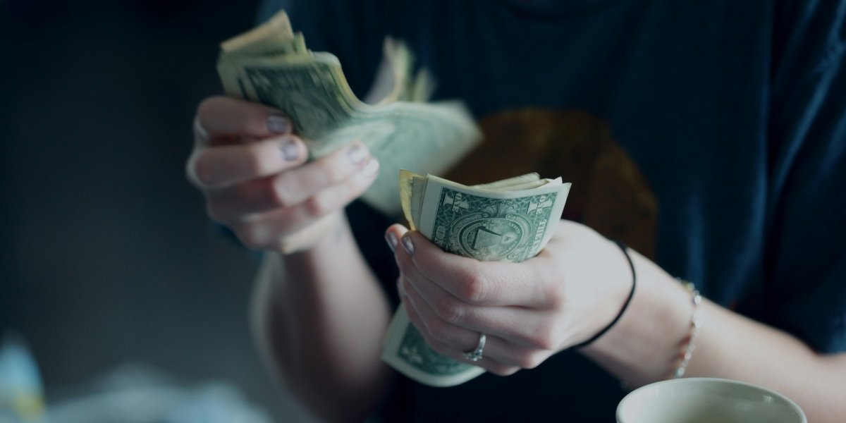 The Cost of Waiting and How Cash Flow Gaps Can Put Small Businesses at Risk