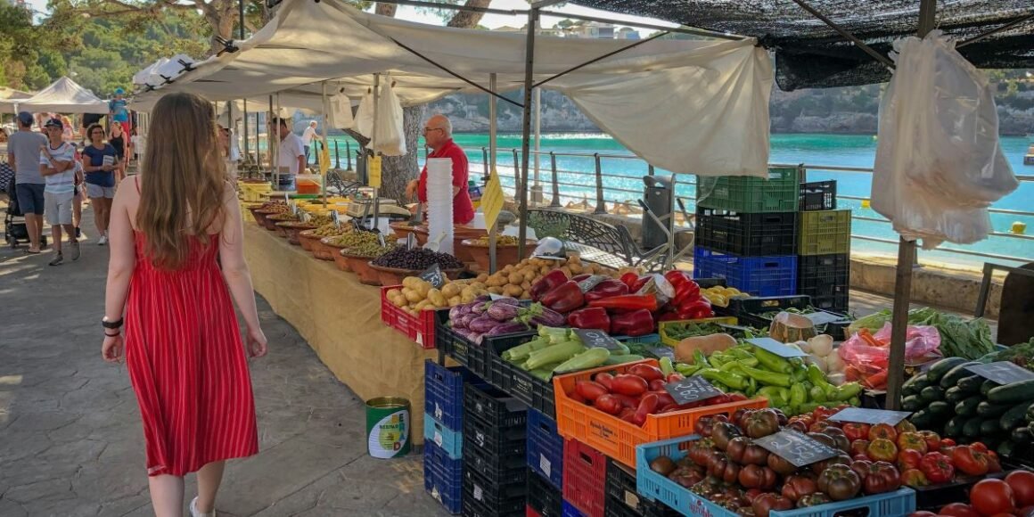 NYC Raises Health Bucks Daily Cap to $14 for SNAP Shoppers at Farmers Markets in 2027